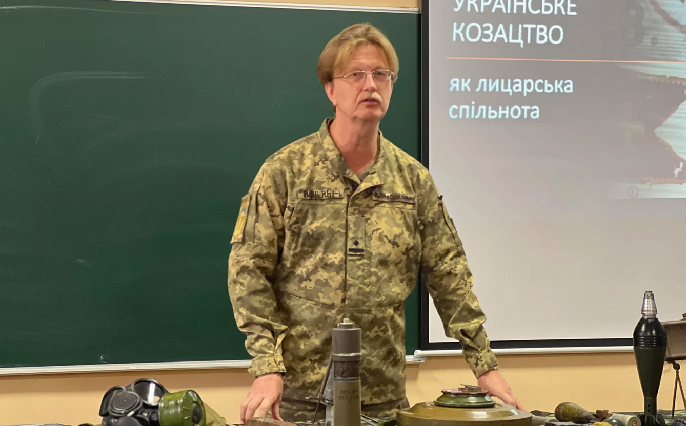 За словами &laquo;Студента&raquo;, пасткою для загарбників став створений ними ж образ українця, що начебто не здатний боронити свою землю. Фото з особистого архіву героя